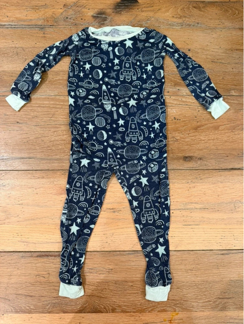RuggedButts SoftSnooze "Out of This World" space print pajama set size 18-24 m
